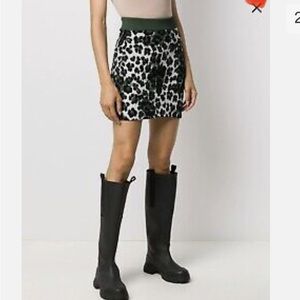 Kenzo knit mini green leopard skirt. BRAND NEW WITH TAGS!